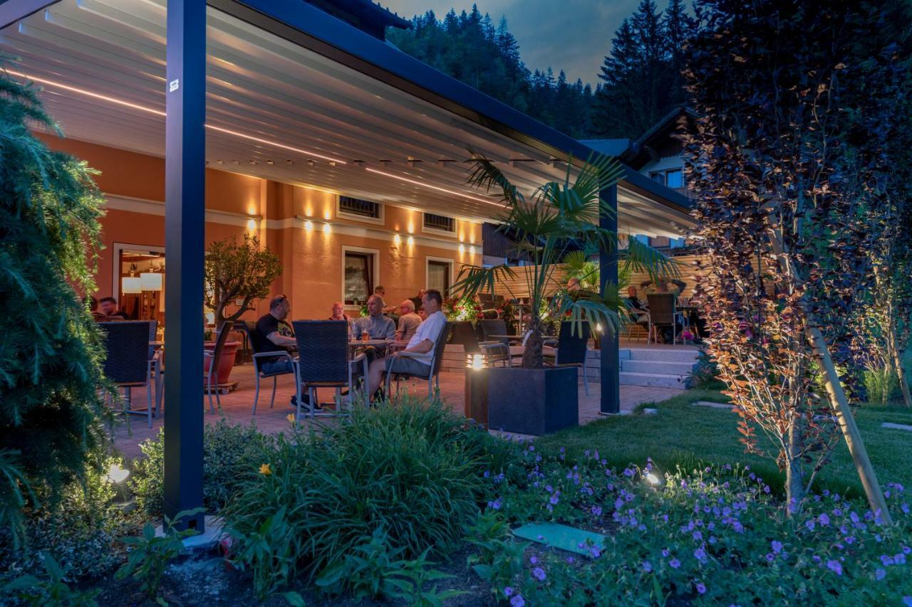 Hotel-Gasthof Strasswirt Tropolach Exterior photo